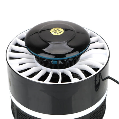 Lampa proti komárom